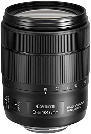 - Рефлексен фотоапарат Canon EOS 90C с обектив EF-S 18-135 мм f / 3,5-5,6 is USM + 2X 64 GB памет + сенник за